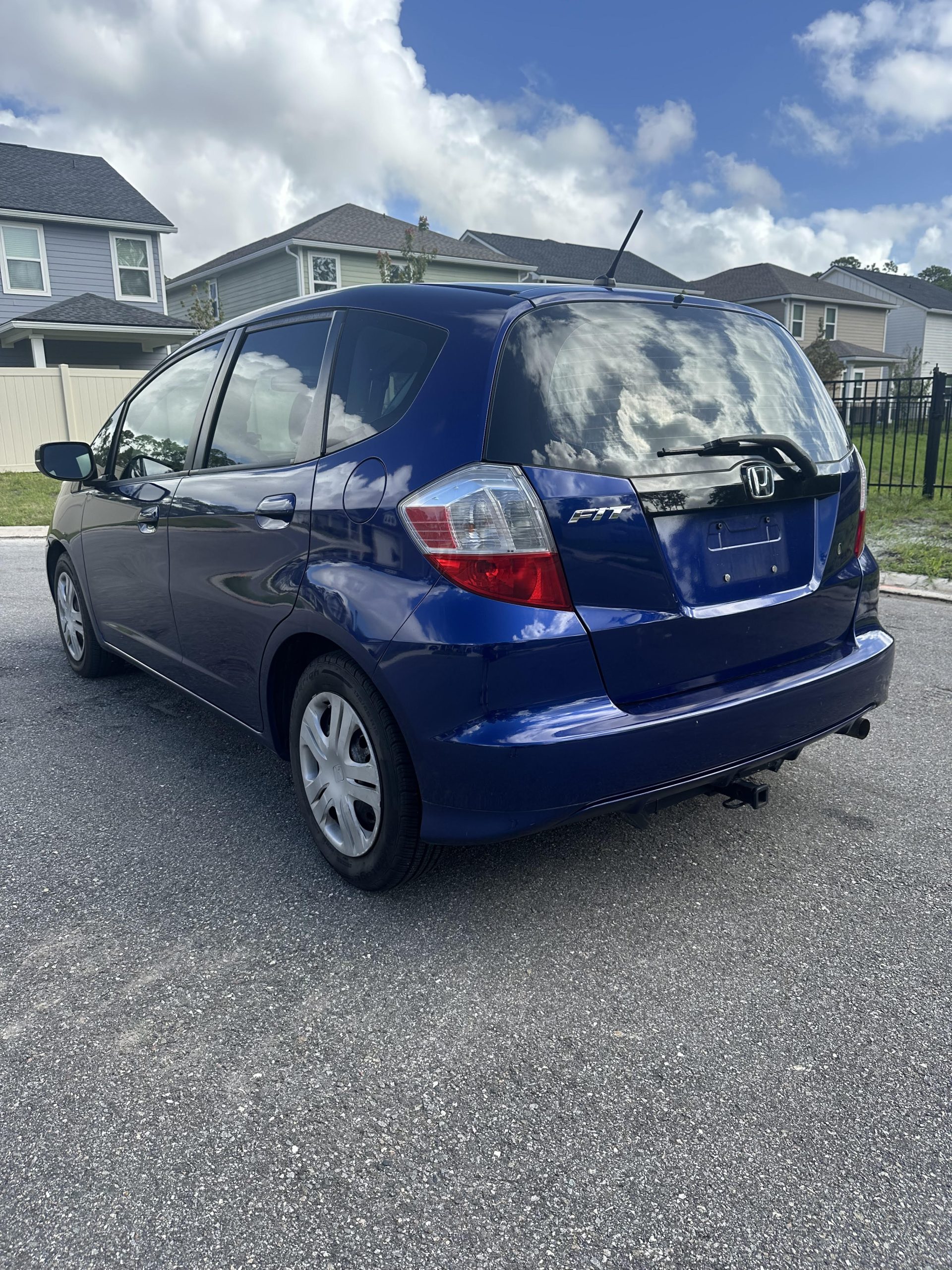 
								2009 Honda Fit full									